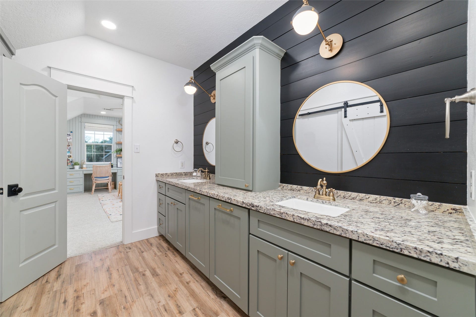 21110 Frey Lane, Tomball, TX 77377 21110 Frey Lane, Tomball, TX 77377