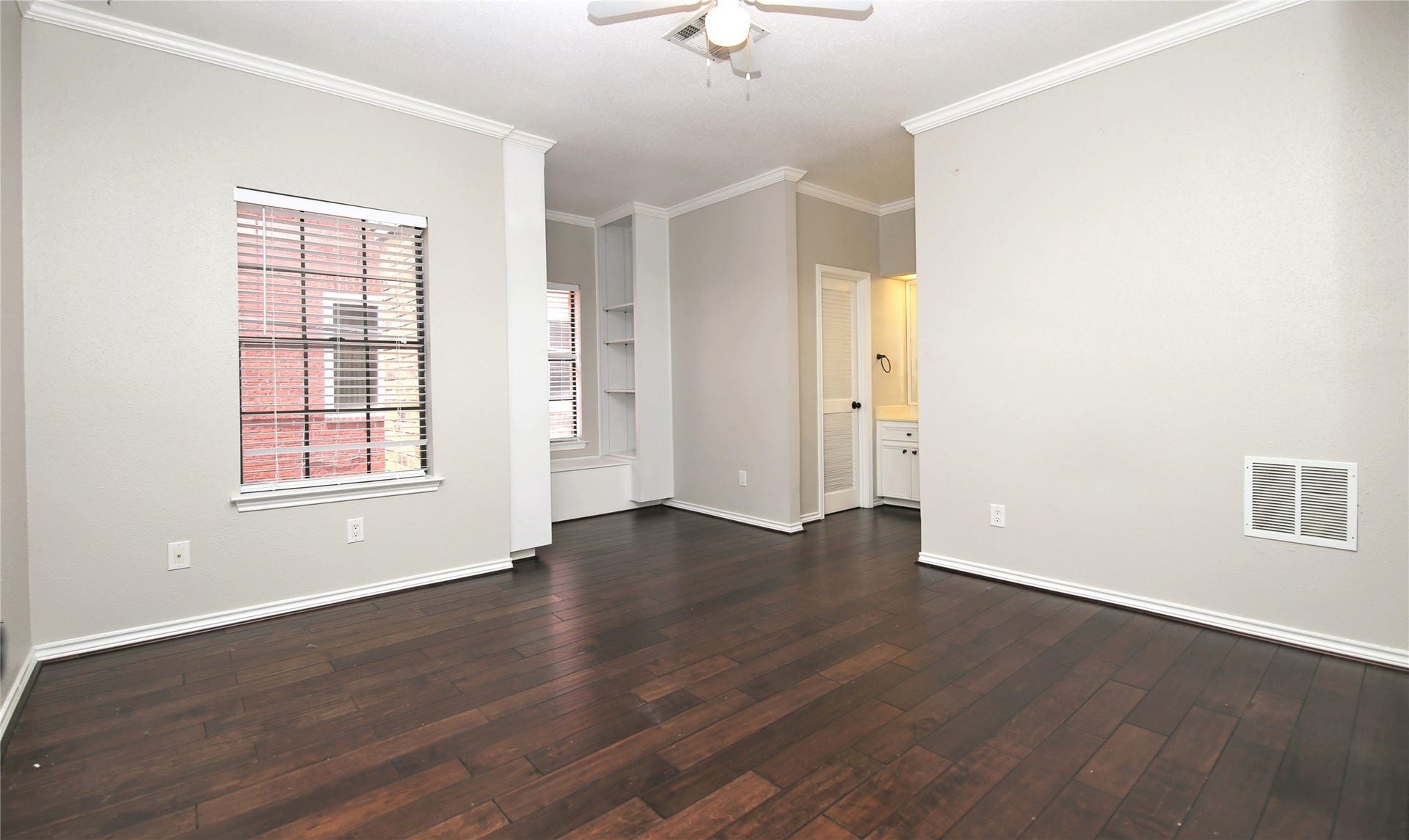 1126 Nantucket, #3, Houston, TX 77057 1126 Nantucket, #3, Houston, TX 77057