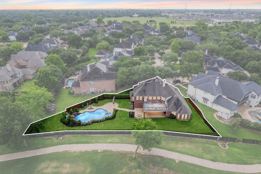 Property photo for 9503 Tallow Court, Missouri City, TX