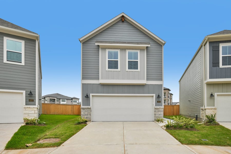 Property photo for 1003 Cedar Place Lane, Missouri City, TX
