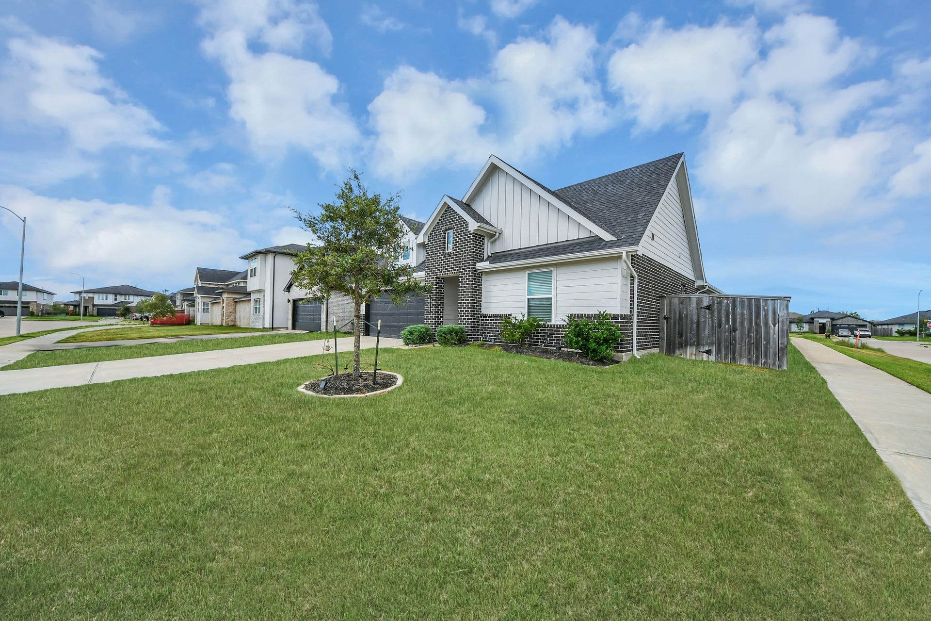 29402 Hoelzen Hollow Drive, Katy, TX 77494 29402 Hoelzen Hollow Drive, Katy, TX 77494