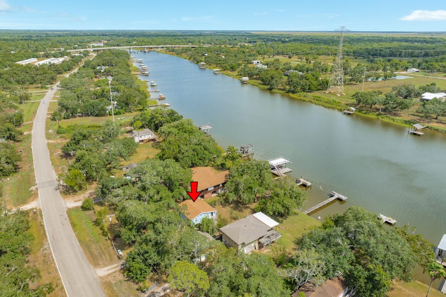 Property photo for 6344 County Road 659, Brazoria, TX
