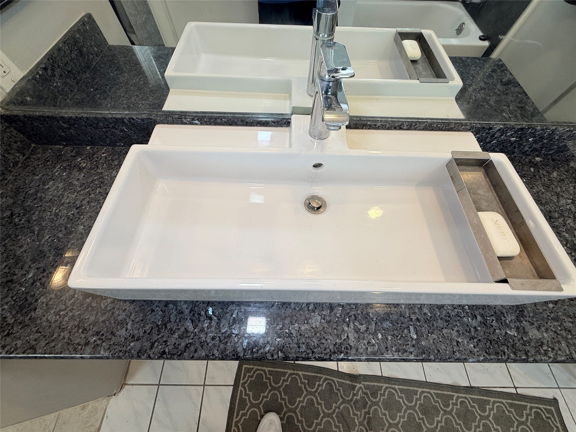 5861 Inwood Drive, #6, Houston, TX 77057 5861 Inwood Drive, #6, Houston, TX 77057
