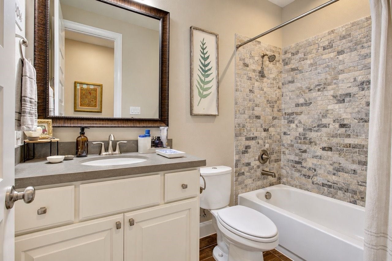 194 Monarch Trail, Sugar Land, TX 77498 194 Monarch Trail, Sugar Land, TX 77498