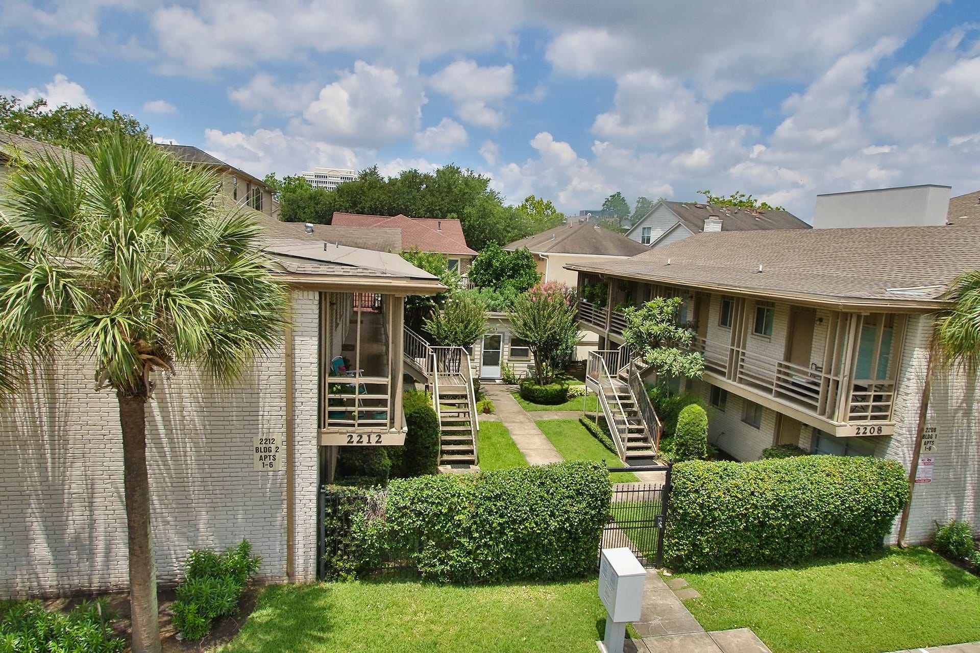 2212 Morse, #4, Houston, TX 77019 2212 Morse, #4, Houston, TX 77019