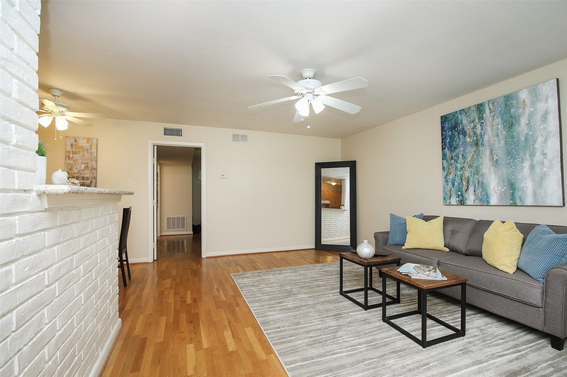 2212 Morse, #4, Houston, TX 77019 2212 Morse, #4, Houston, TX 77019