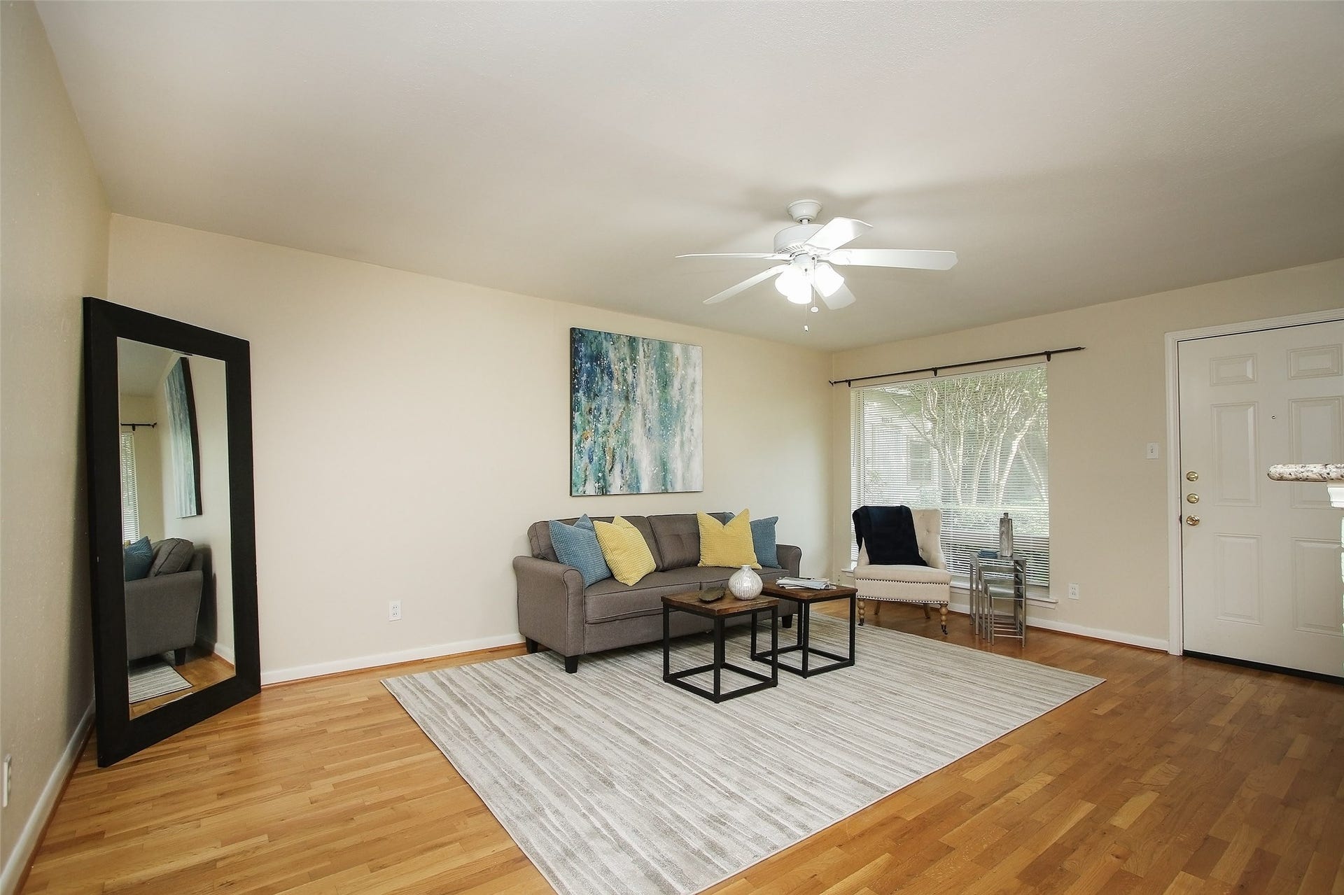 2212 Morse, #4, Houston, TX 77019 2212 Morse, #4, Houston, TX 77019