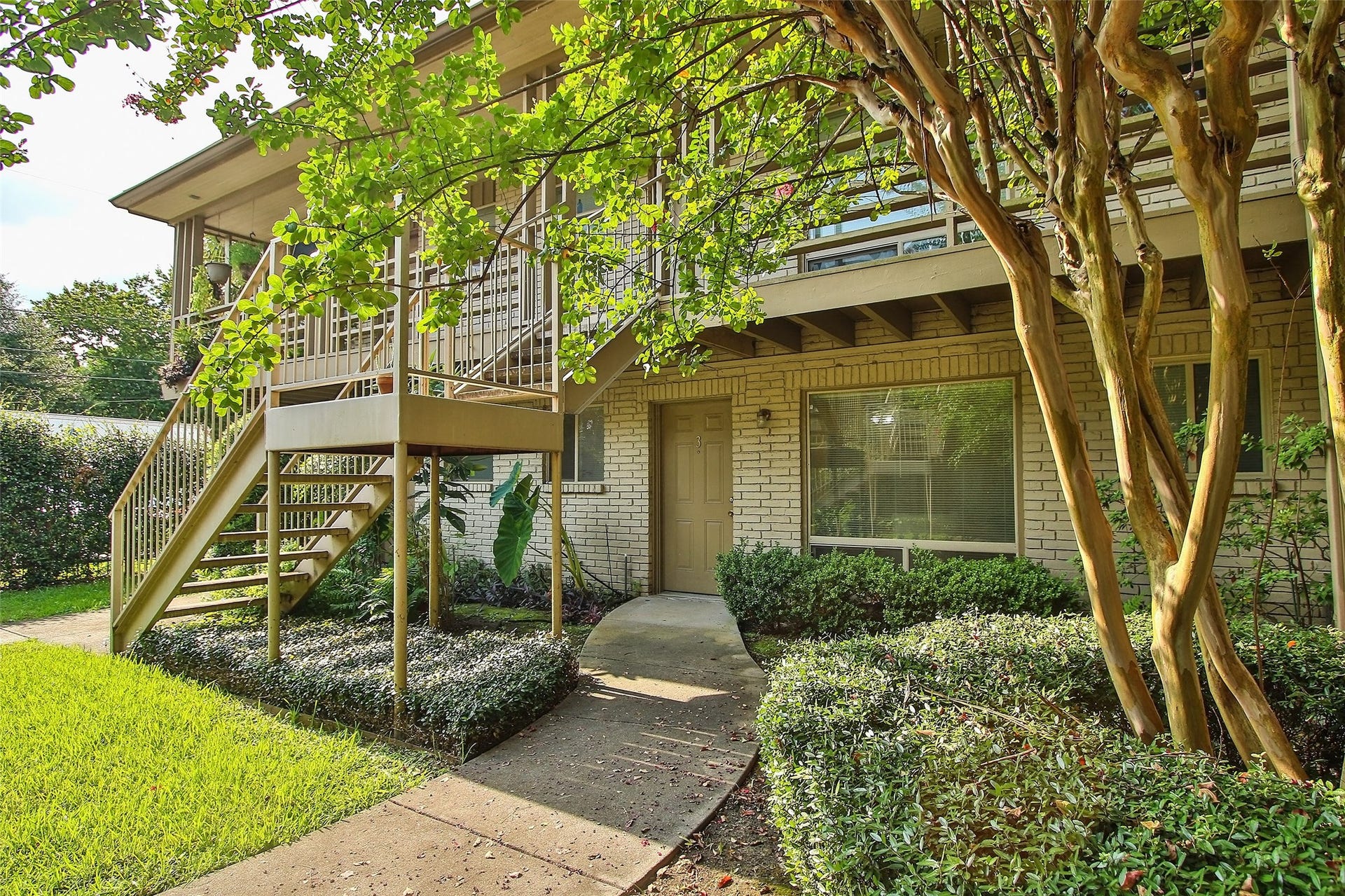 2212 Morse, #4, Houston, TX 77019 2212 Morse, #4, Houston, TX 77019
