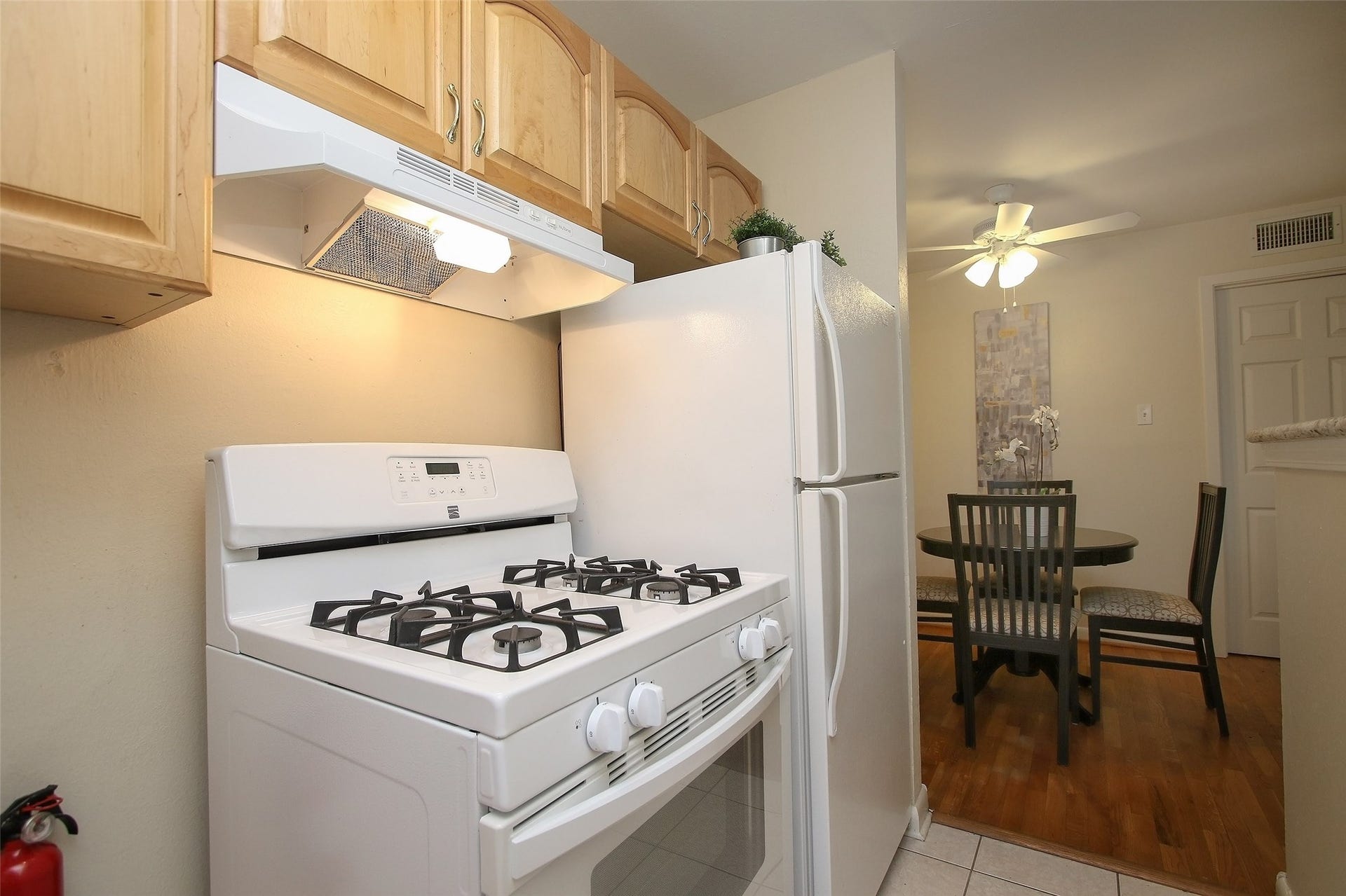 2212 Morse, #4, Houston, TX 77019 2212 Morse, #4, Houston, TX 77019