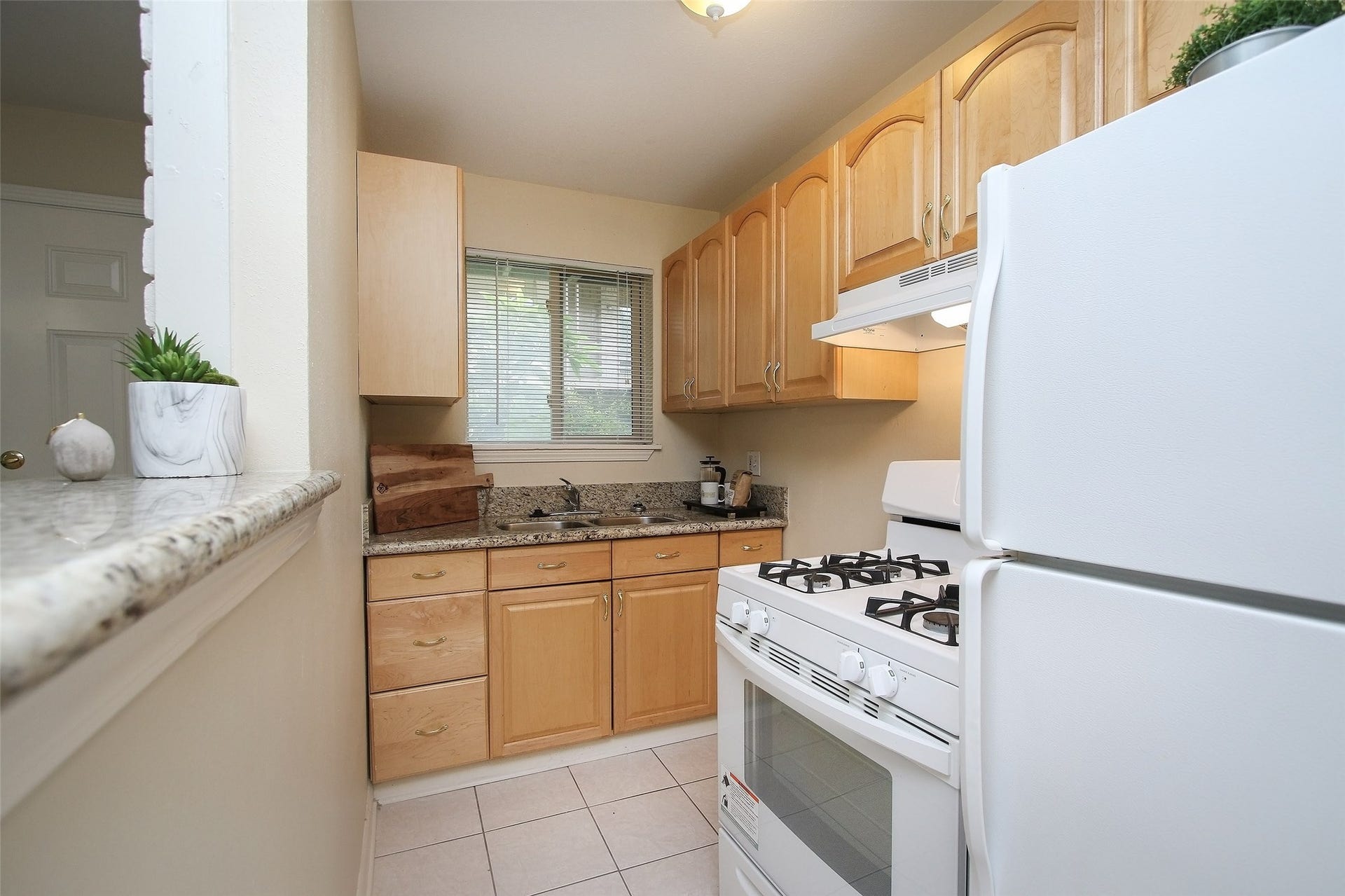 2212 Morse, #4, Houston, TX 77019 2212 Morse, #4, Houston, TX 77019