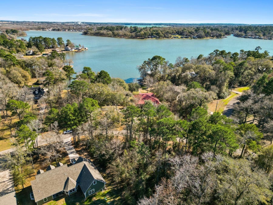 Property photo for 0 Paradise View Dr, Willis, TX