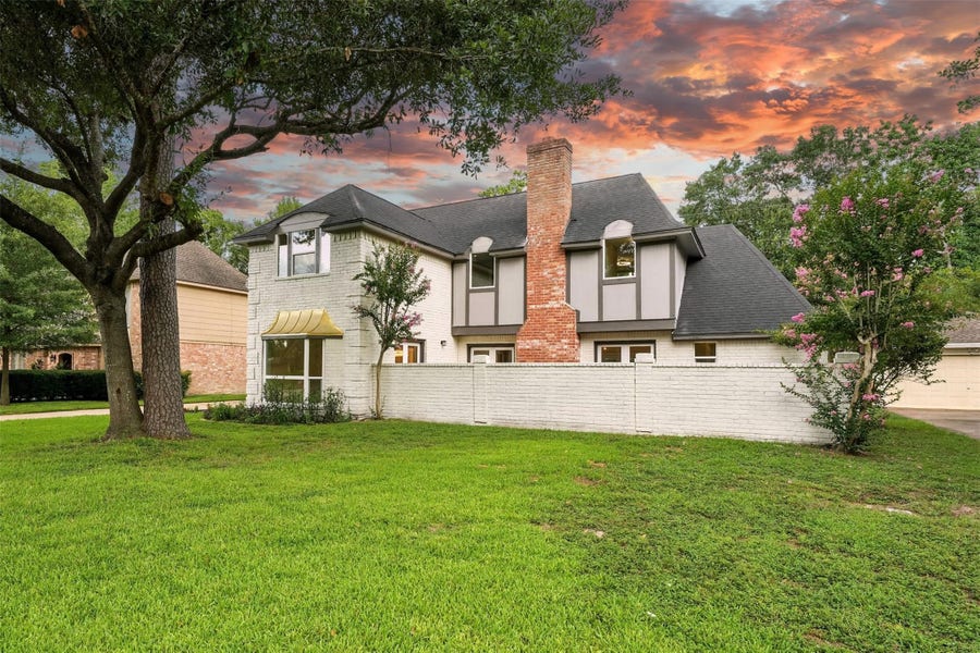 Property photo for 11726 Gardenglen Drive, Houston, TX