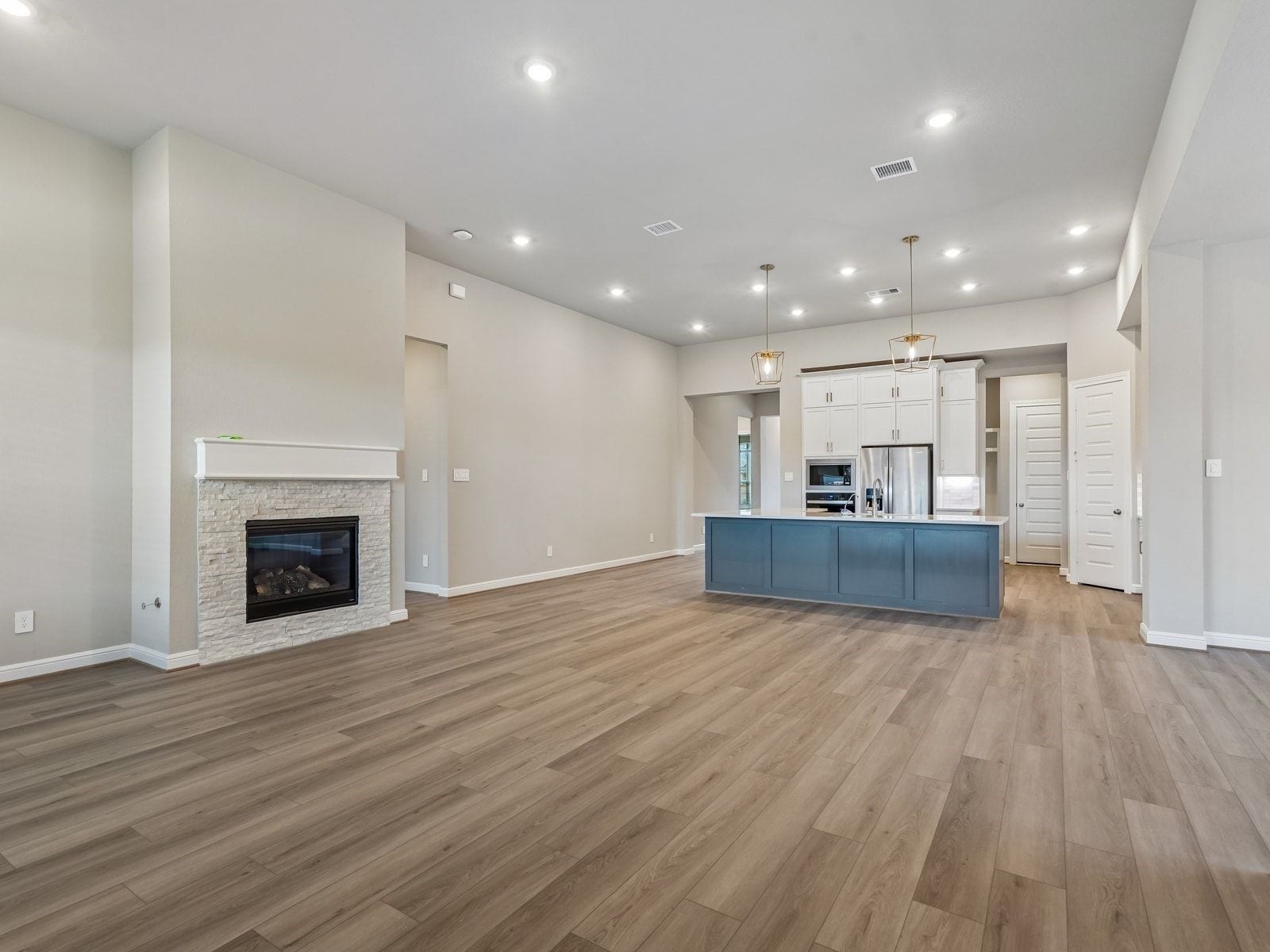 3018 Clapbread Lane, Rosenberg, TX 77471 3018 Clapbread Lane, Rosenberg, TX 77471