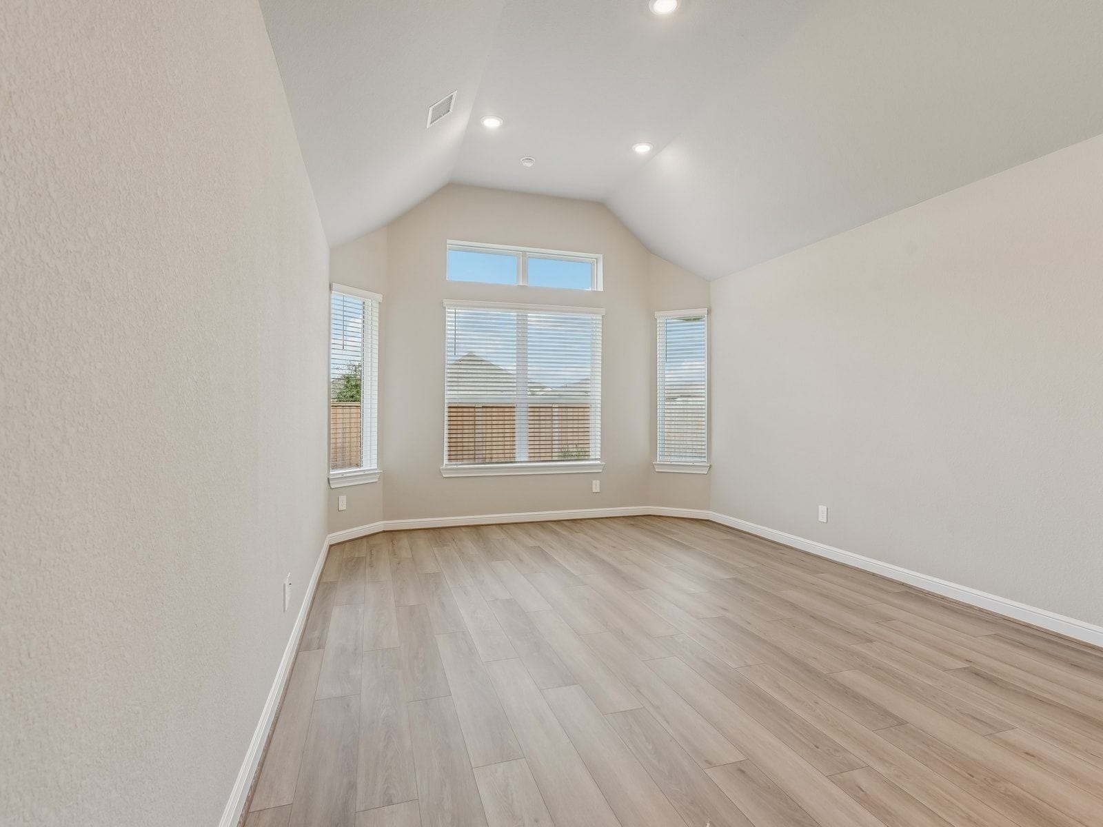 3018 Clapbread Lane, Rosenberg, TX 77471 3018 Clapbread Lane, Rosenberg, TX 77471