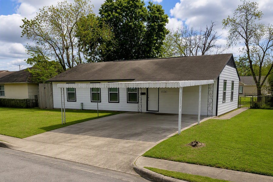 Property photo for 5126 Kingsbury Street, Houston, TX