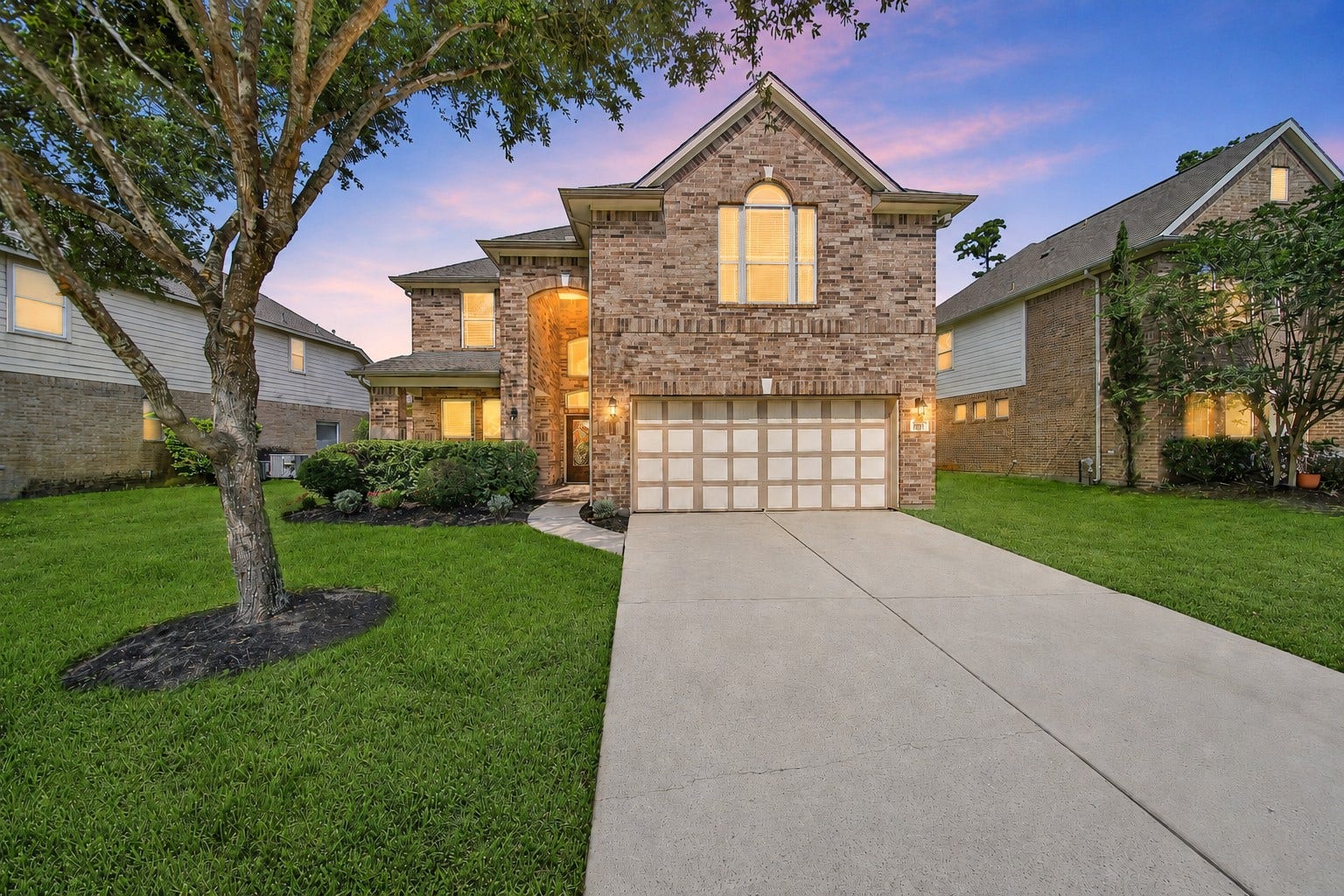 17311 Lassen Forest Lane, Humble, TX 77346 Well cared for Kimball Hill home in Barton Ridge located in the award winning Master-planned Community of Eagle Springs.