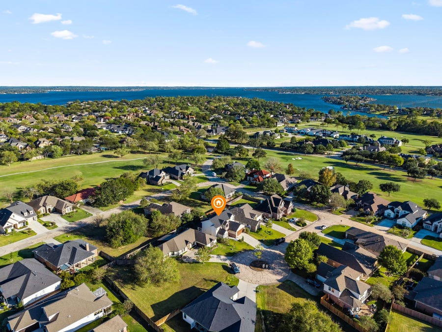 Property photo for 18 Amelia Court, Montgomery, TX