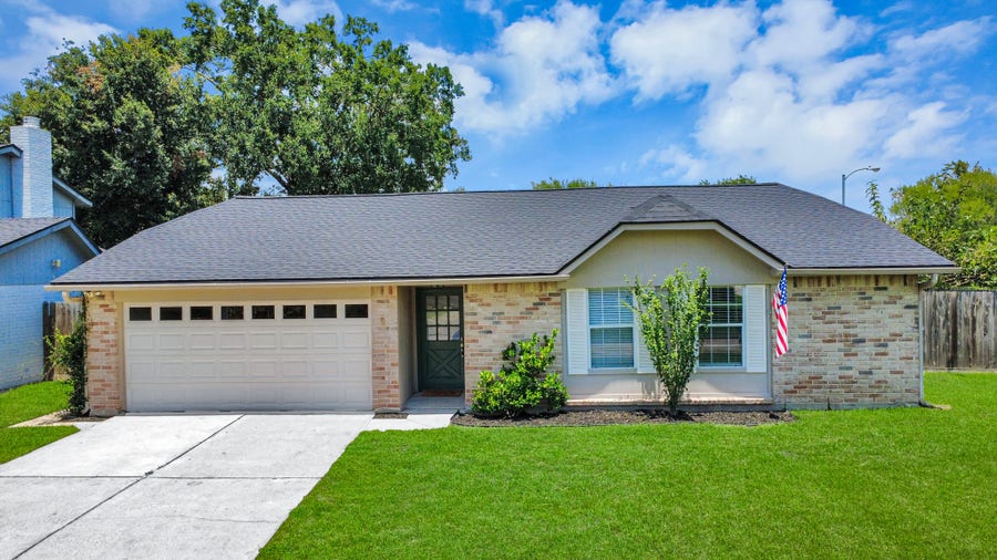 Property photo for 8402 Church Light Lane, Houston, TX