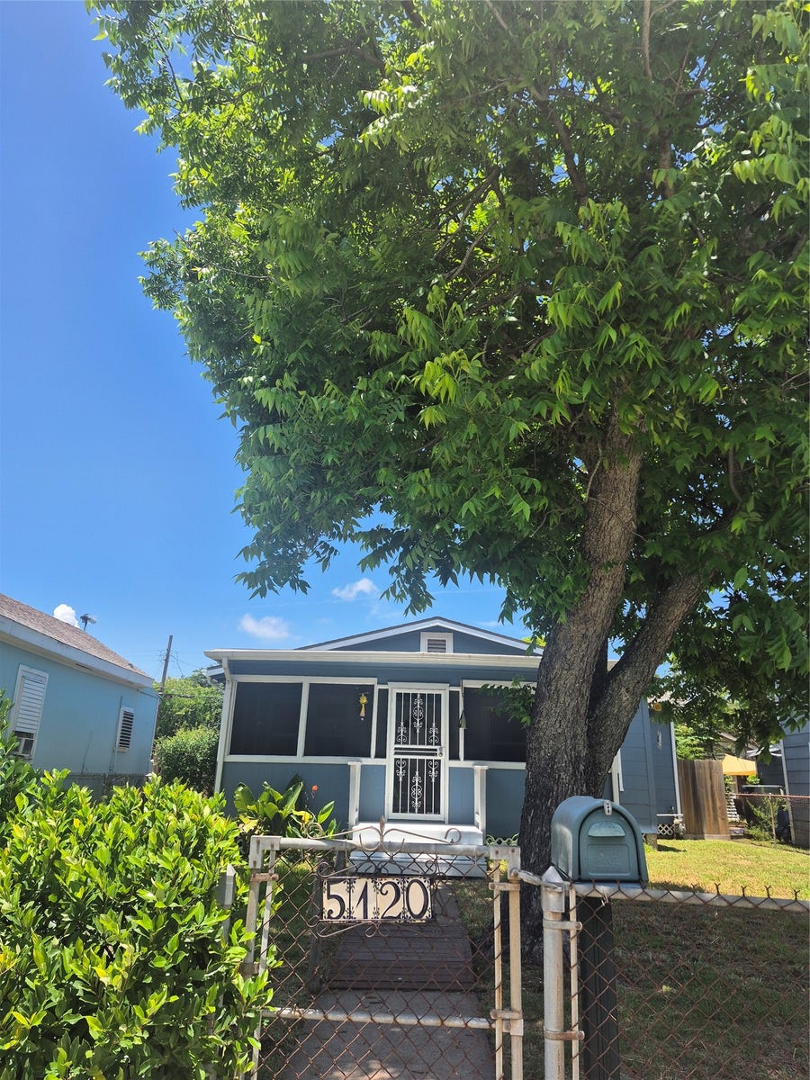 Property photo for 5120 Avenue S, Galveston, TX
