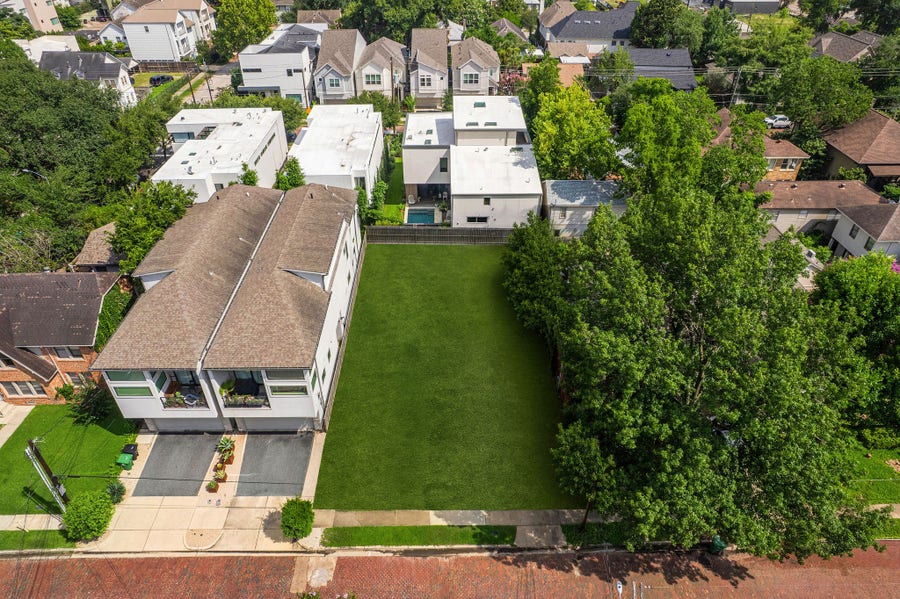 Property photo for 1524 Michigan Street, Houston, TX