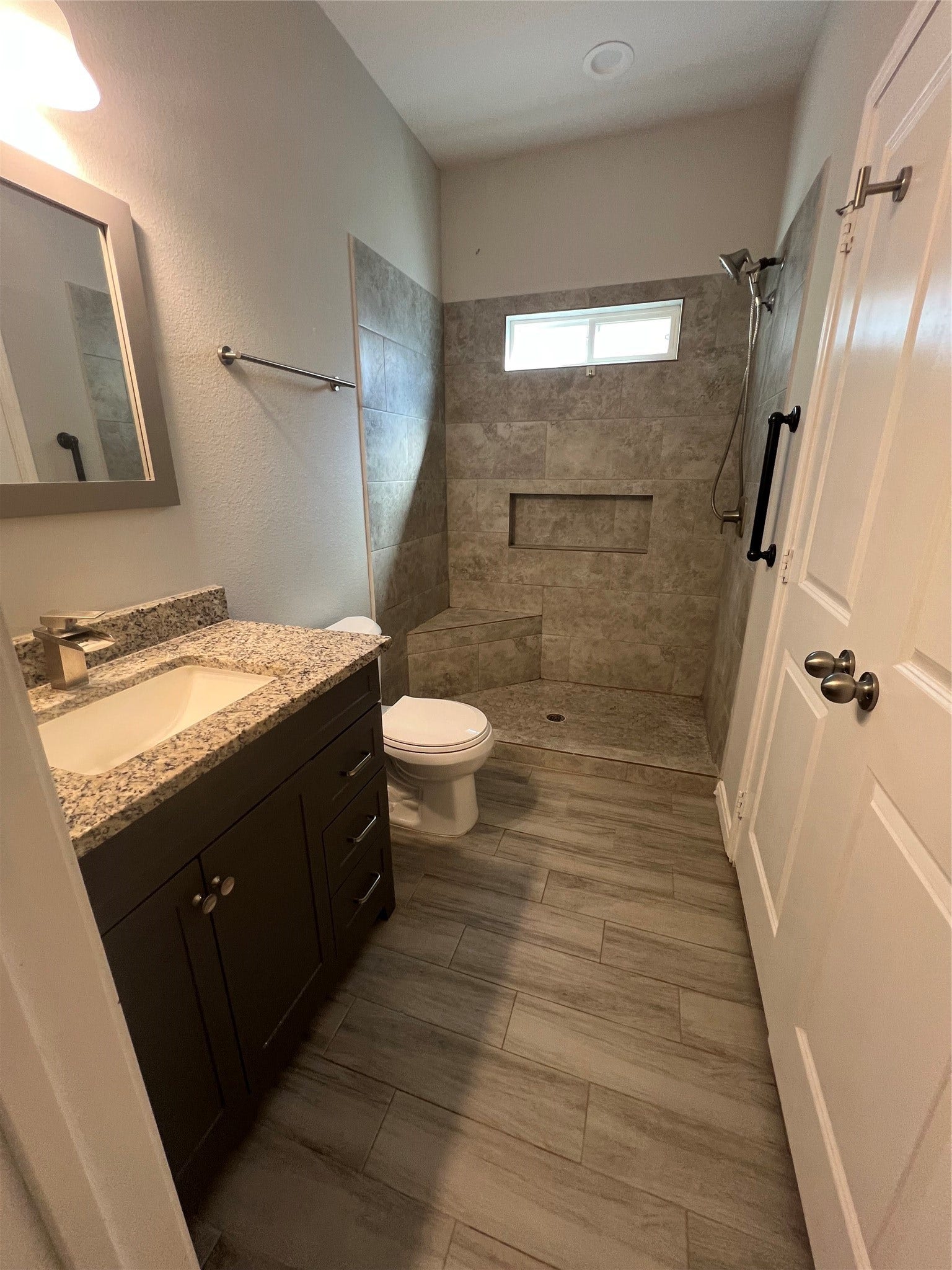 833 Omeara, Montgomery, TX 77316 833 Omeara, Montgomery, TX 77316