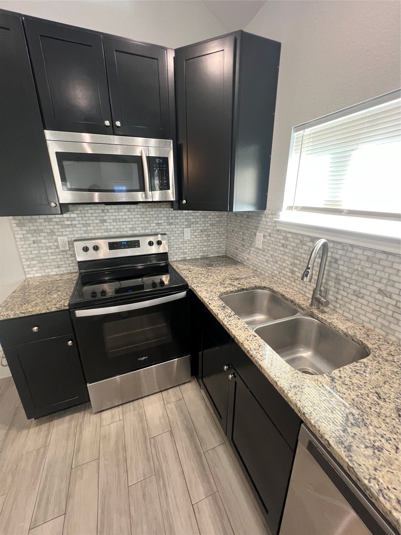 833 Omeara, Montgomery, TX 77316 833 Omeara, Montgomery, TX 77316