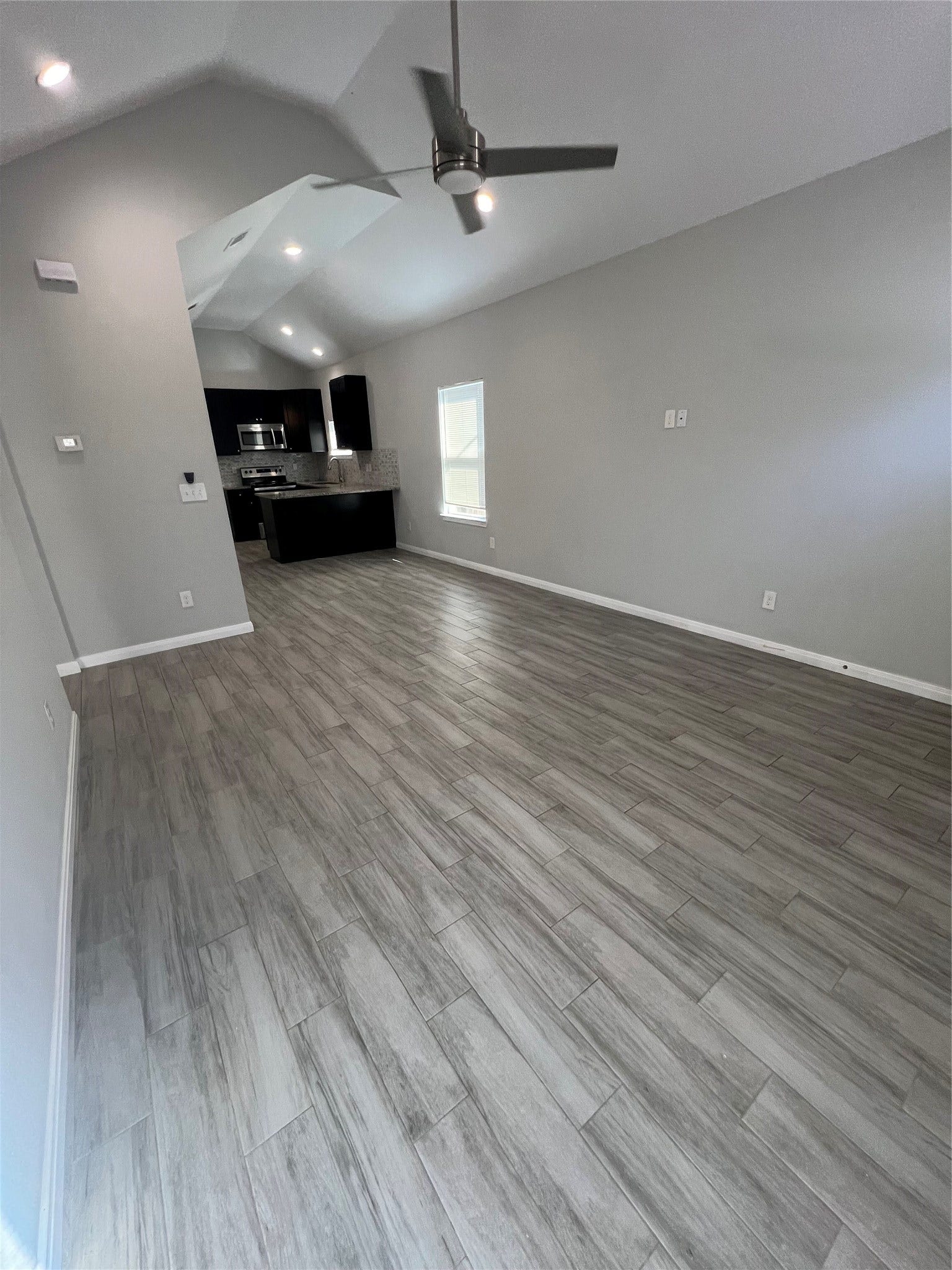 833 Omeara, Montgomery, TX 77316 833 Omeara, Montgomery, TX 77316