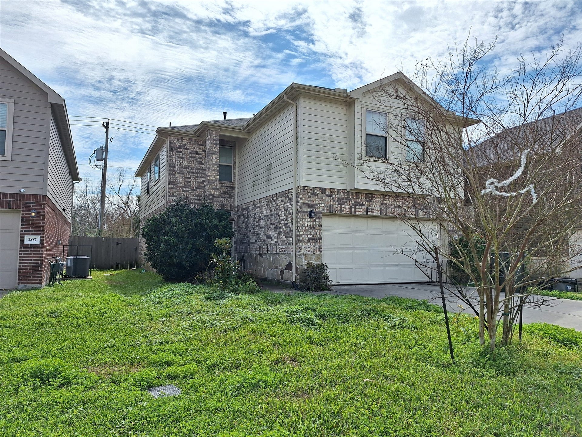 211 Sea Breeze Drive, Bacliff, TX 77518 211 Sea Breeze Drive, Bacliff, TX 77518