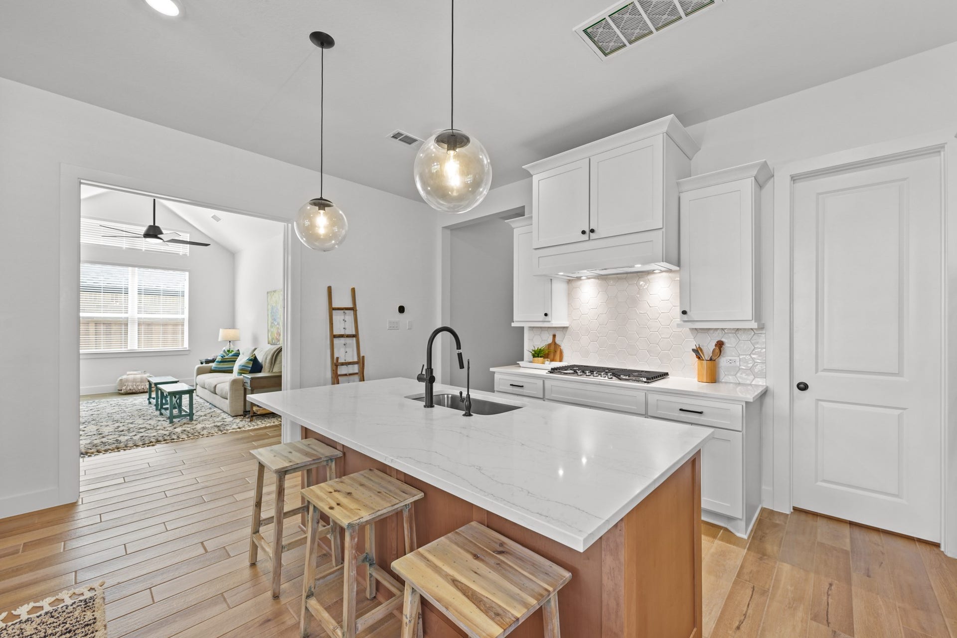 7361 Grandview Meadow Drive, Magnolia, TX 77354 7361 Grandview Meadow Drive, Magnolia, TX 77354