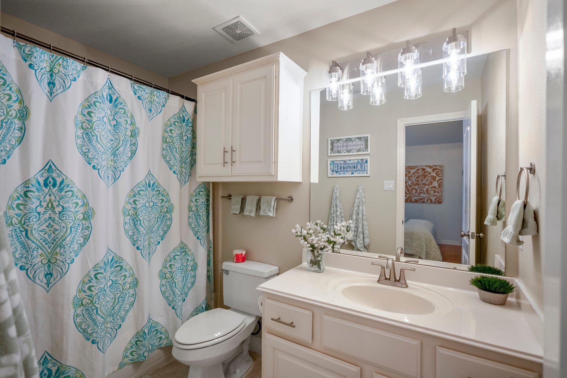 1323 Freshwater Bay Court, Spring, TX 77379 1323 Freshwater Bay Court, Spring, TX 77379