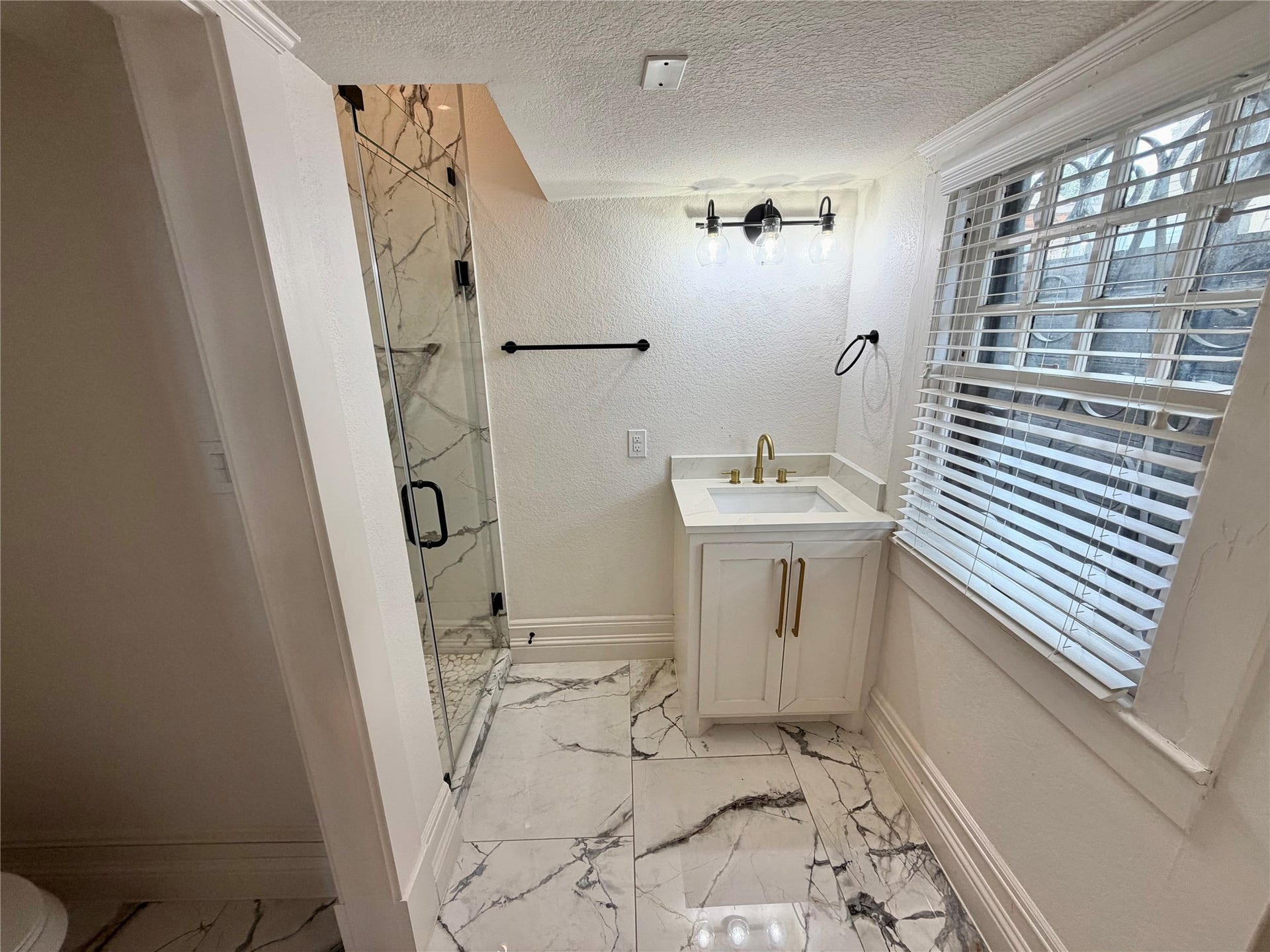 235 Westheimer Road, Houston, TX 77006 235 Westheimer Road, Houston, TX 77006