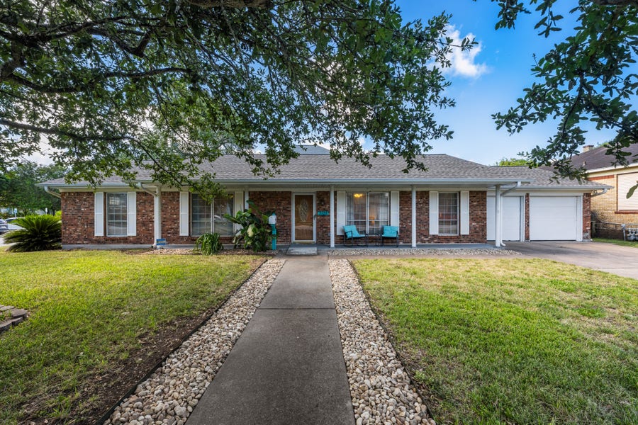 Property photo for 3528 Avenue L, Galveston, TX