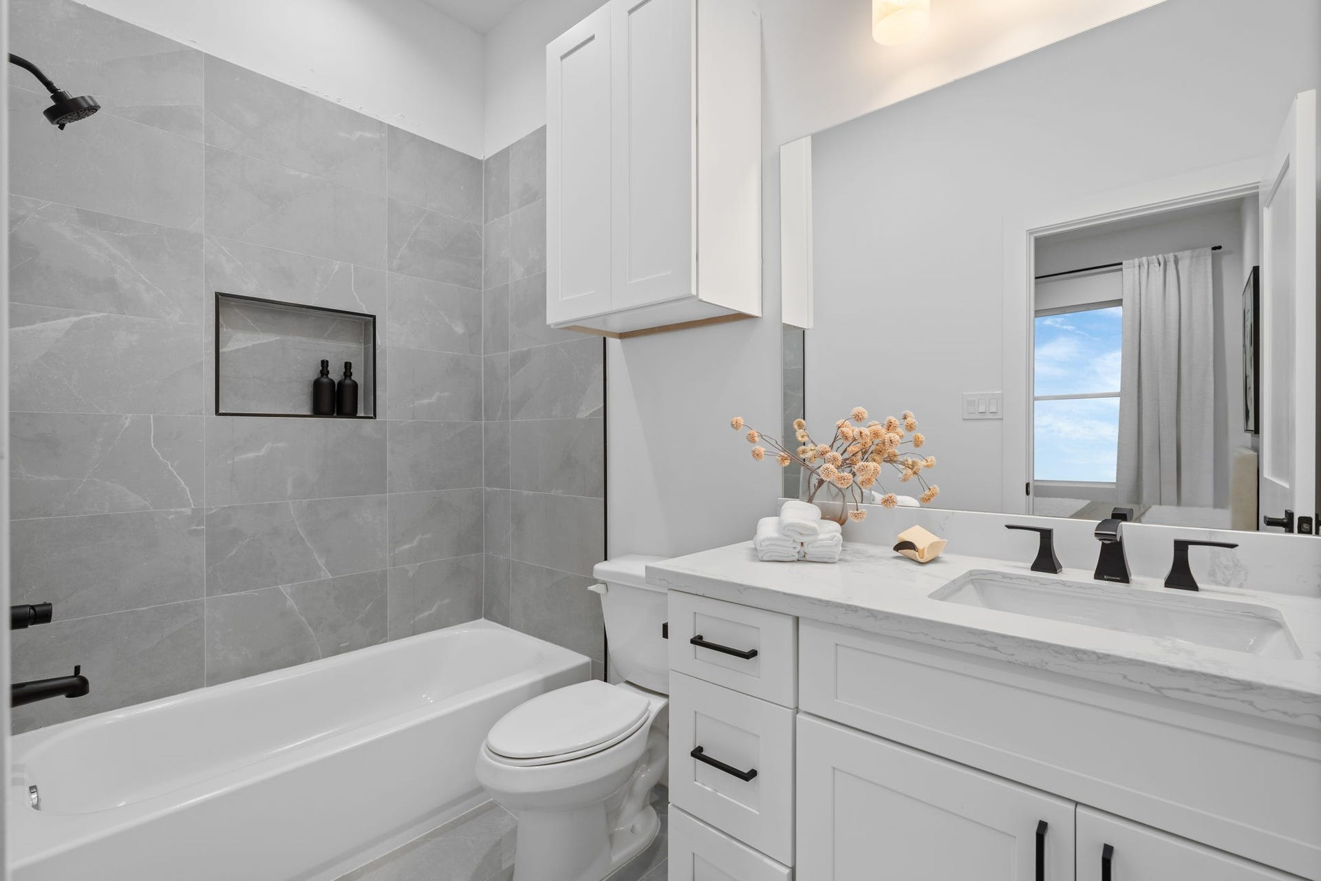 8710-87012 Ojeman Villas Drive, Houston, TX 77055