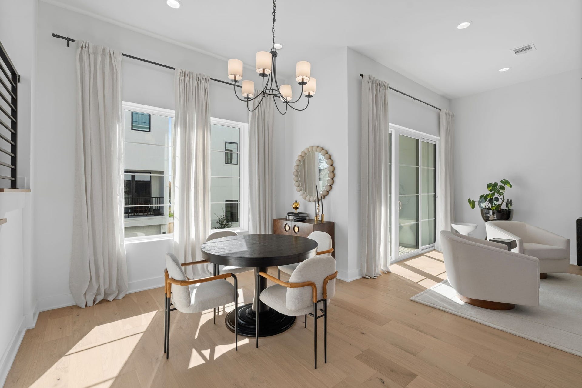 8710-87012 Ojeman Villas Drive, Houston, TX 77055