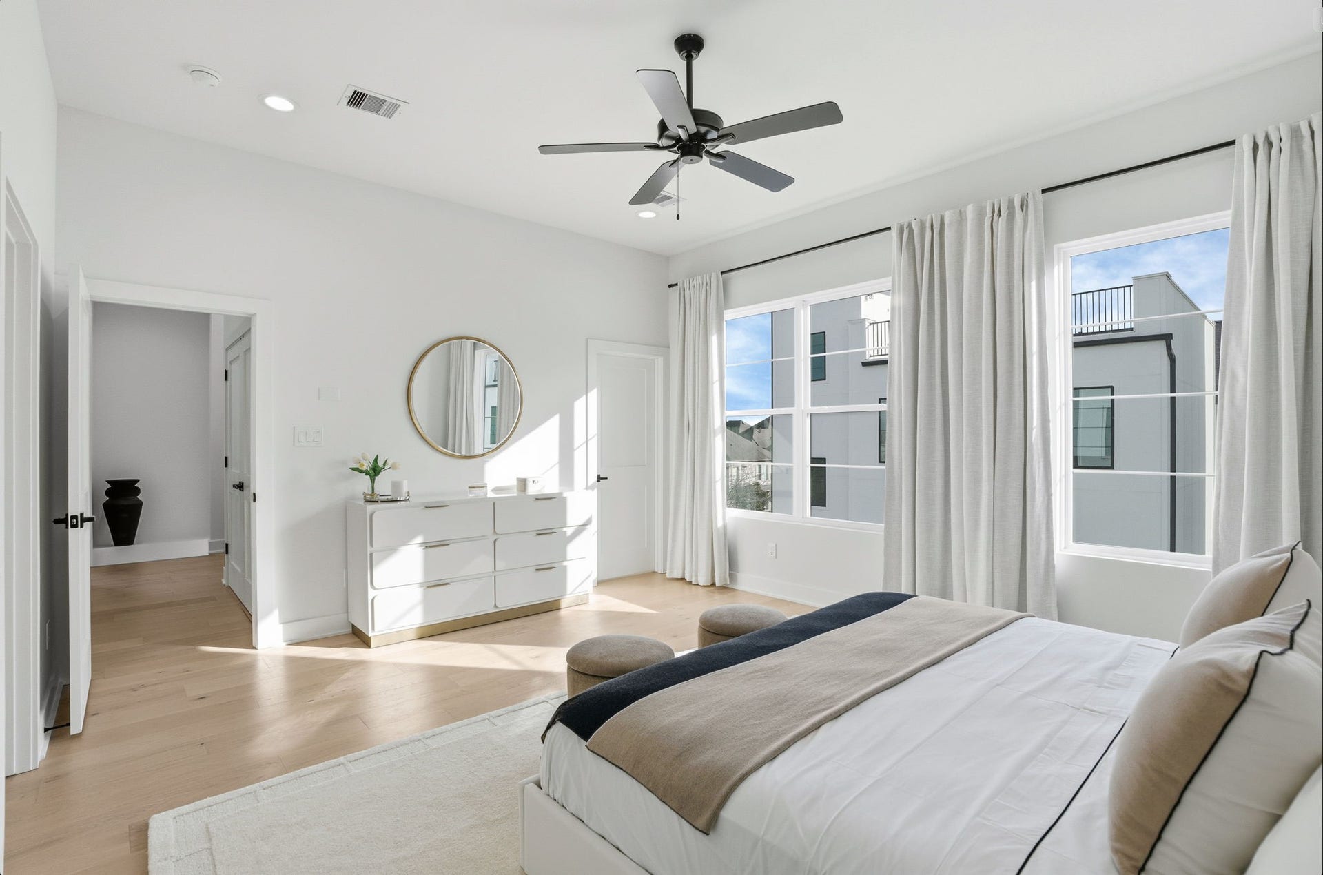 8710-87012 Ojeman Villas Drive, Houston, TX 77055