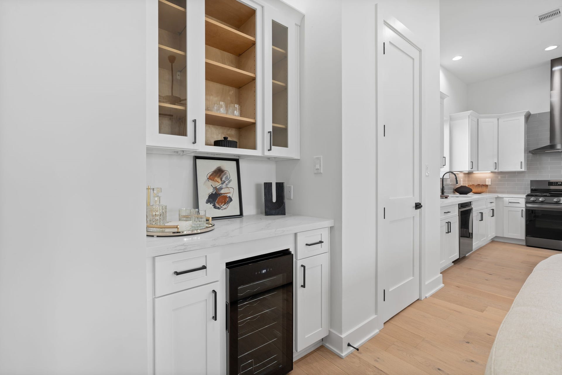 8710-87012 Ojeman Villas Drive, Houston, TX 77055