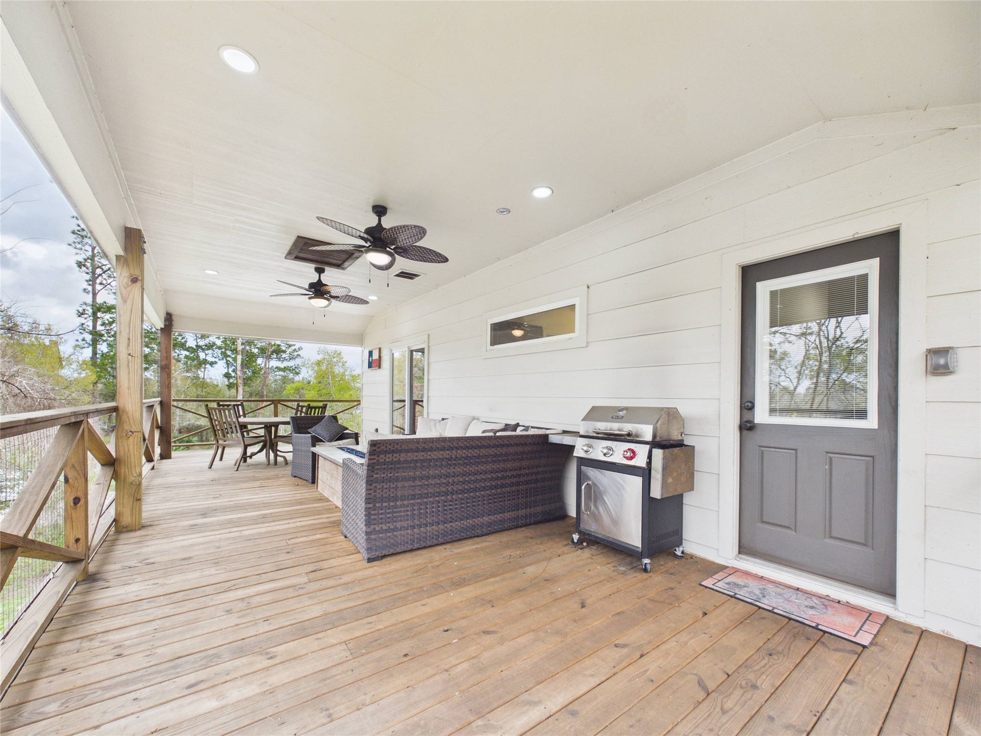 4506 Linninger Lane, Dickinson, TX 77539 4506 Linninger Lane, Dickinson, TX 77539