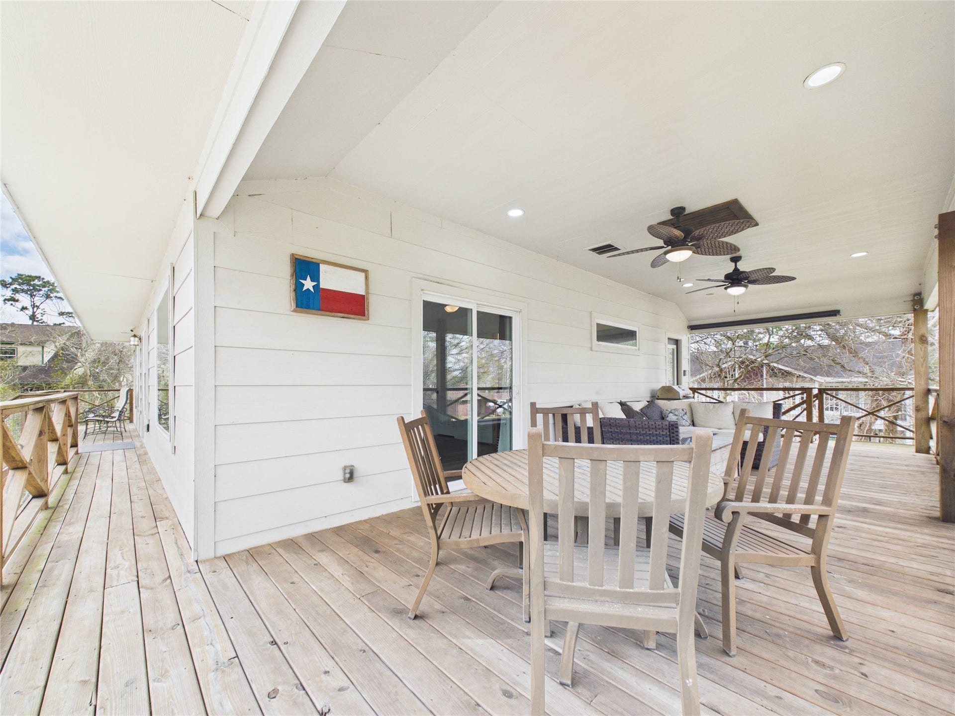4506 Linninger Lane, Dickinson, TX 77539 4506 Linninger Lane, Dickinson, TX 77539