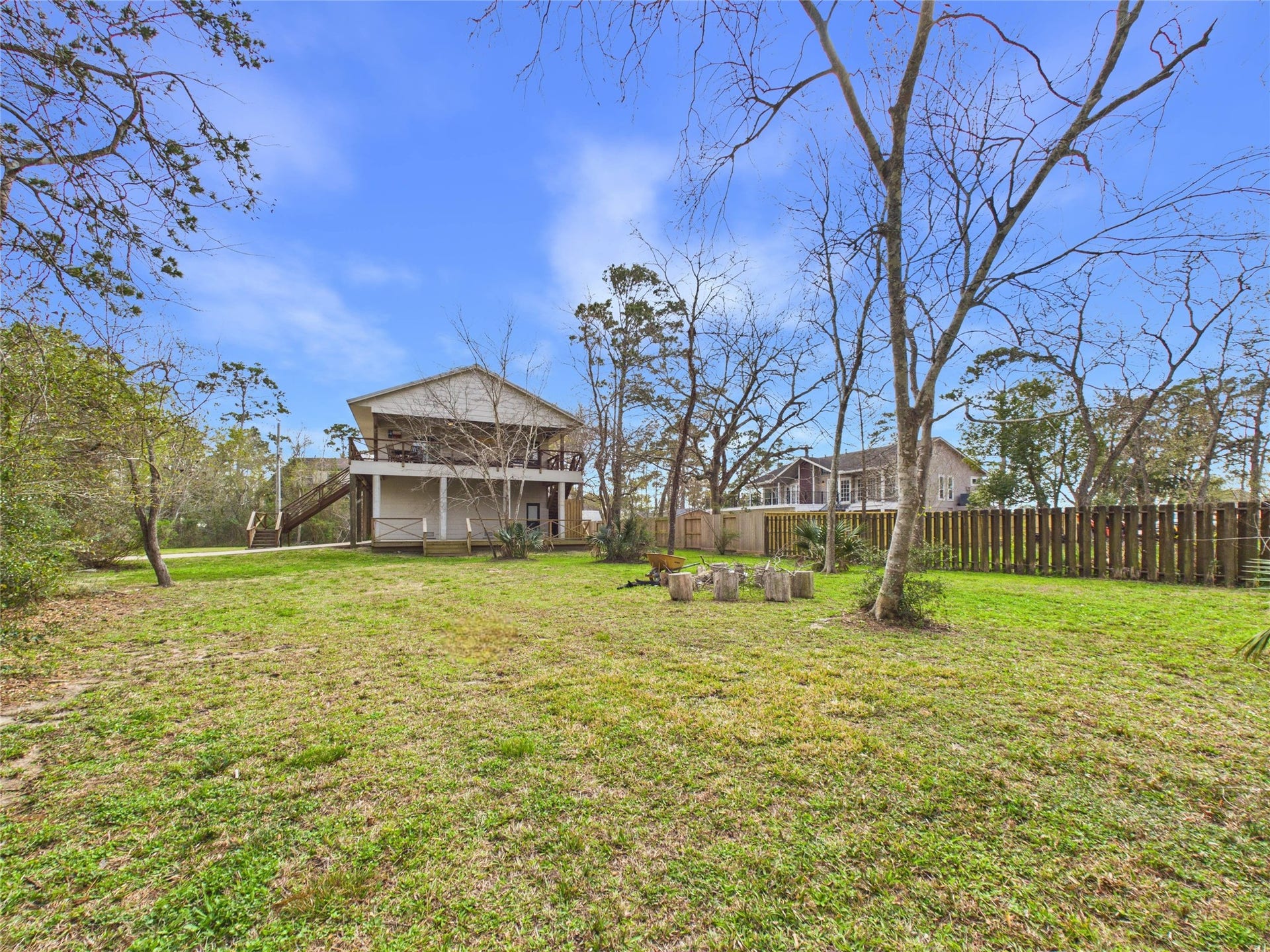 4506 Linninger Lane, Dickinson, TX 77539 4506 Linninger Lane, Dickinson, TX 77539