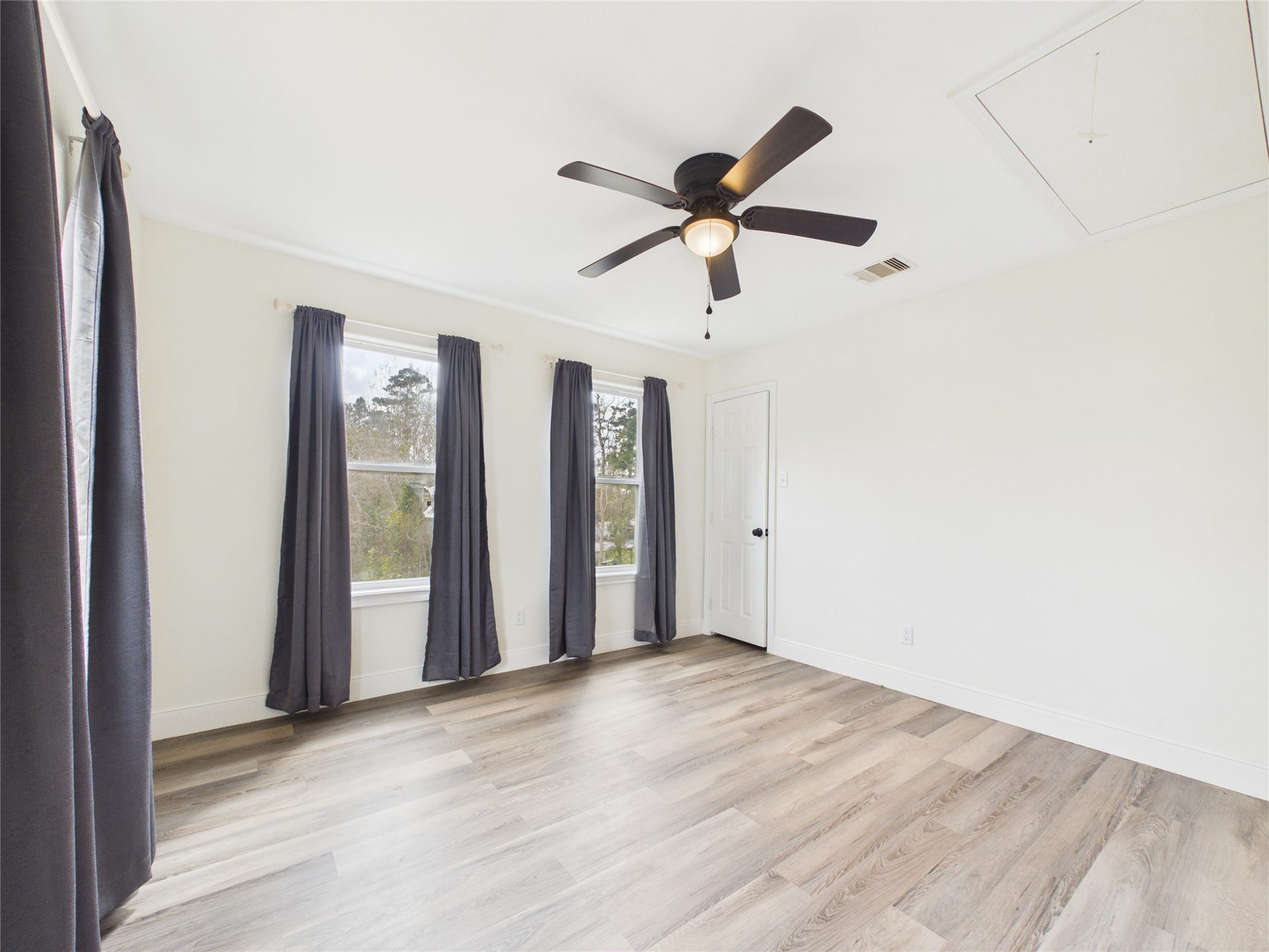 4506 Linninger Lane, Dickinson, TX 77539 4506 Linninger Lane, Dickinson, TX 77539