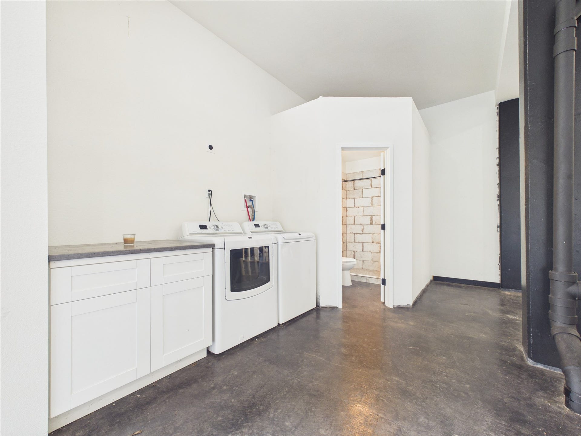 4506 Linninger Lane, Dickinson, TX 77539 4506 Linninger Lane, Dickinson, TX 77539