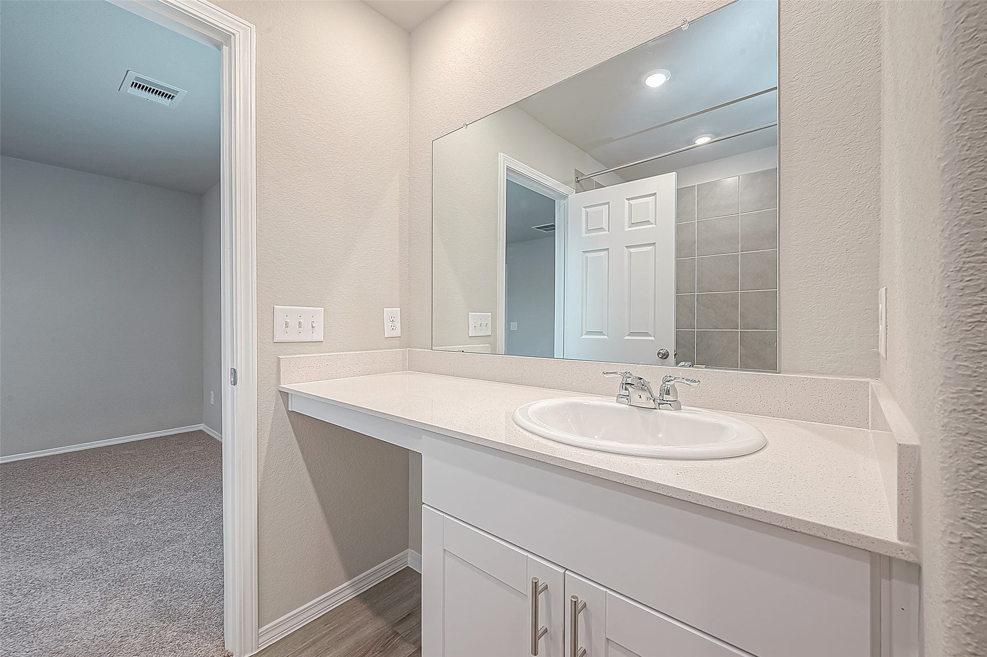 1986 Hidden Cedar Drive, Conroe, TX 77301 1986 Hidden Cedar Drive, Conroe, TX 77301