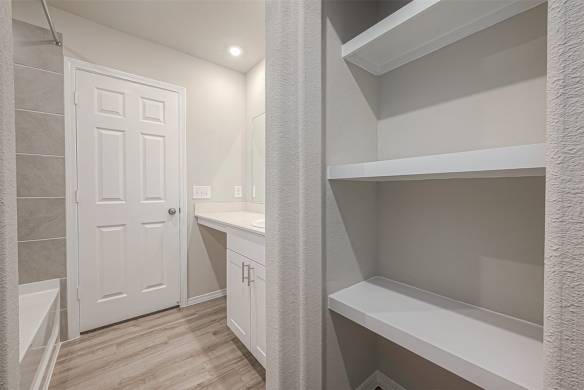 1986 Hidden Cedar Drive, Conroe, TX 77301 1986 Hidden Cedar Drive, Conroe, TX 77301