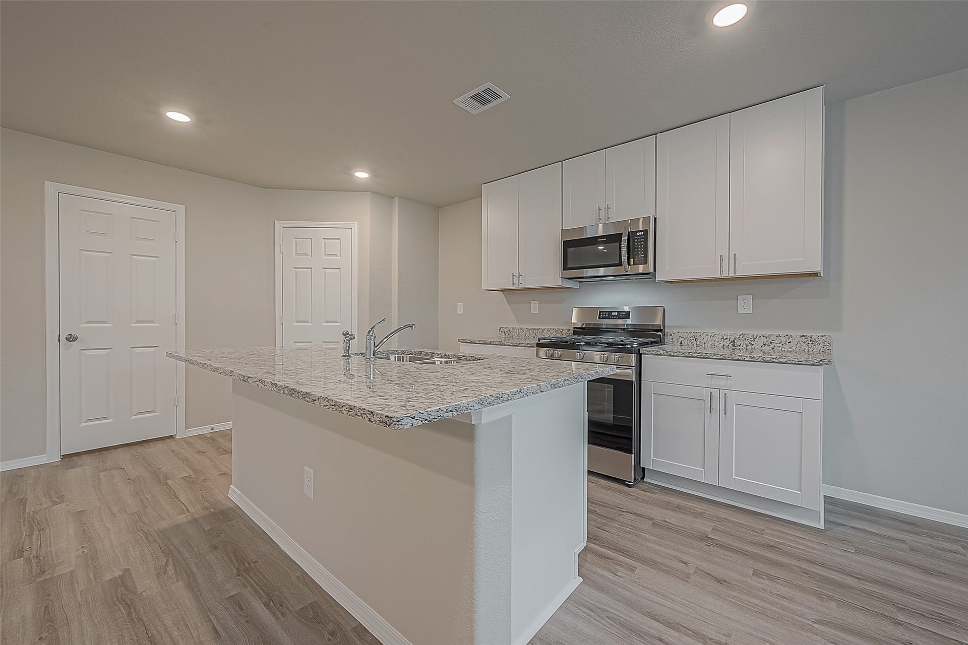 1986 Hidden Cedar Drive, Conroe, TX 77301 1986 Hidden Cedar Drive, Conroe, TX 77301