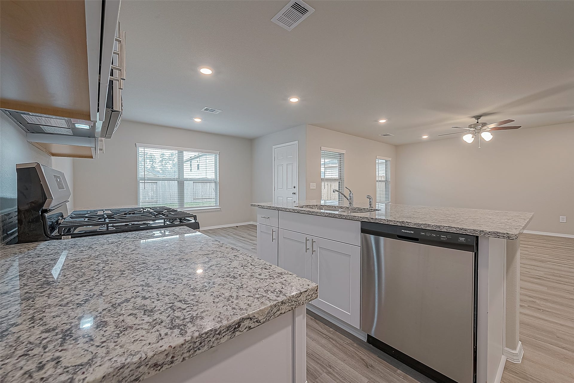 1986 Hidden Cedar Drive, Conroe, TX 77301 1986 Hidden Cedar Drive, Conroe, TX 77301