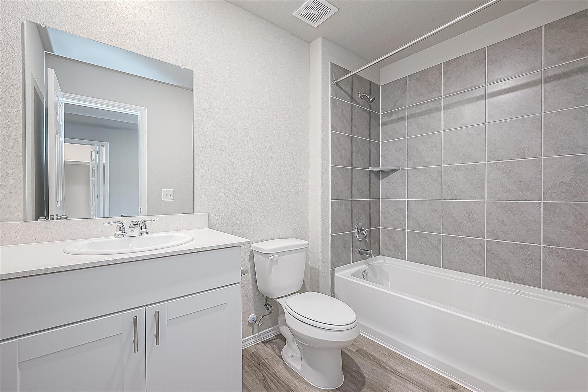 1986 Hidden Cedar Drive, Conroe, TX 77301 1986 Hidden Cedar Drive, Conroe, TX 77301