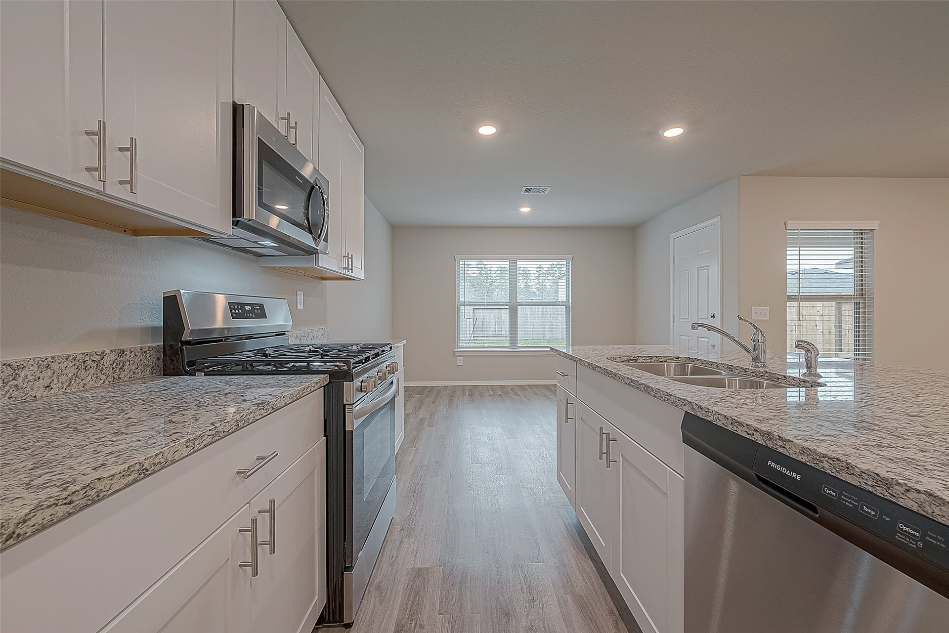 1986 Hidden Cedar Drive, Conroe, TX 77301 1986 Hidden Cedar Drive, Conroe, TX 77301