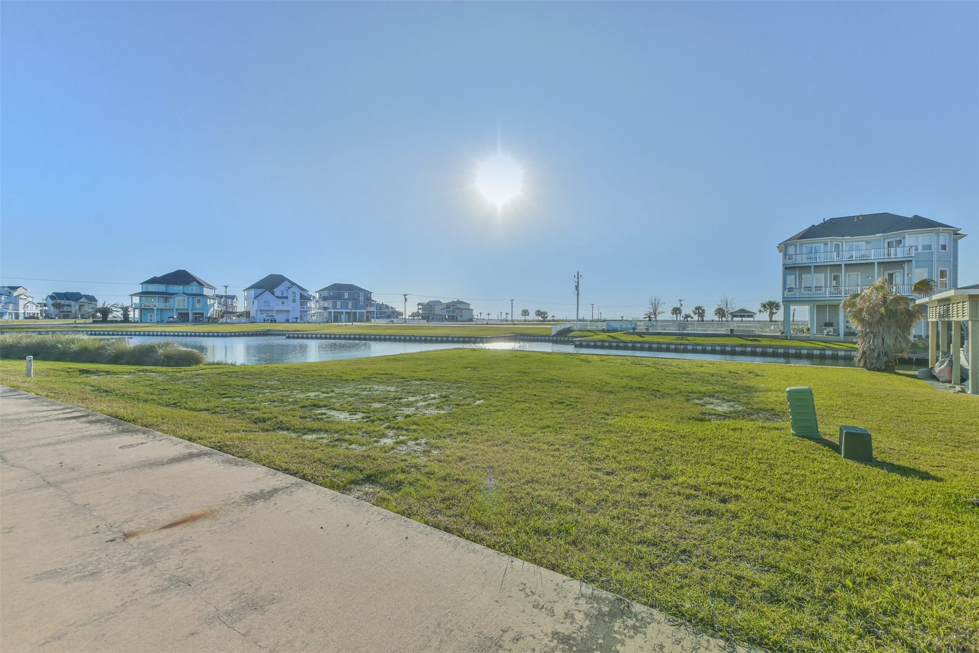 8 Fleming, Hitchcock, TX 77563 8 Fleming, Hitchcock, TX 77563