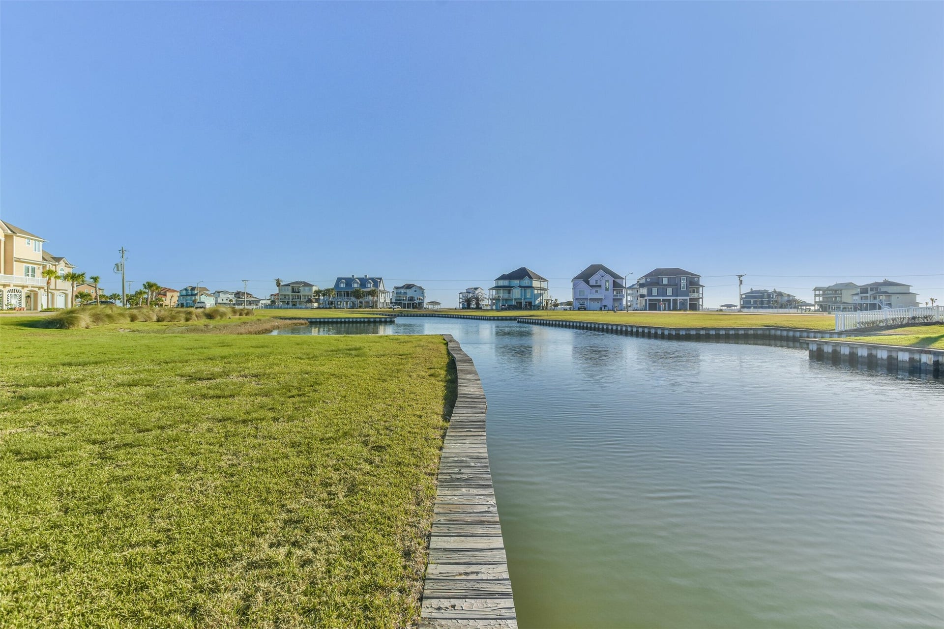 8 Fleming, Hitchcock, TX 77563 8 Fleming, Hitchcock, TX 77563