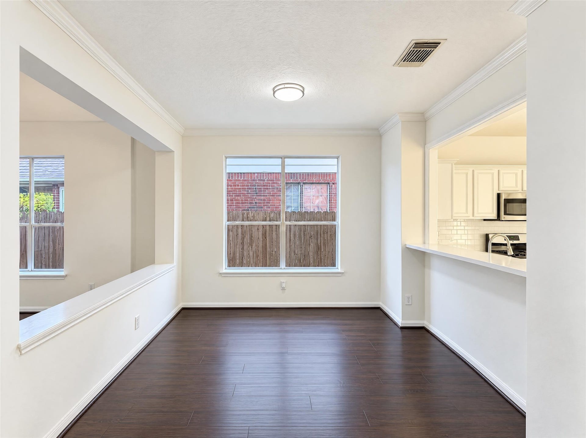 12522 Meadowglen Drive, Meadows Place, TX 77477